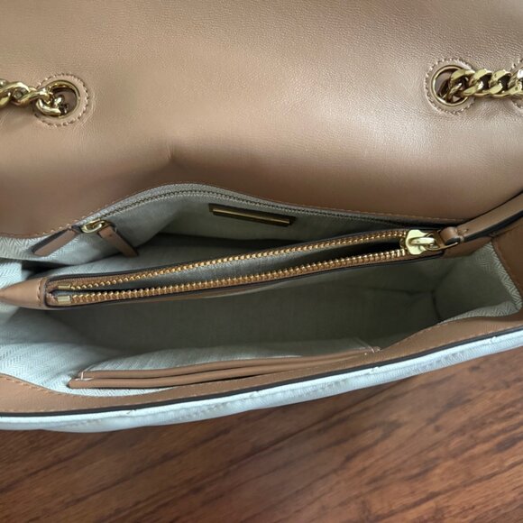 Tory Burch Women's Kira Chevron Convertible Shoulder Bag - Picture 9 of 16